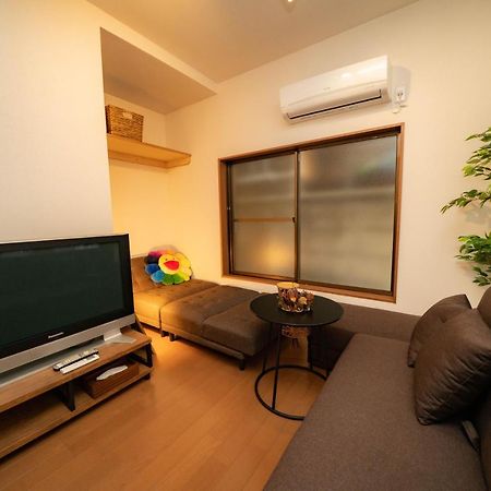 3 Bedrooms House In Food Heaven Area Tokyo prefektur Exteriör bild